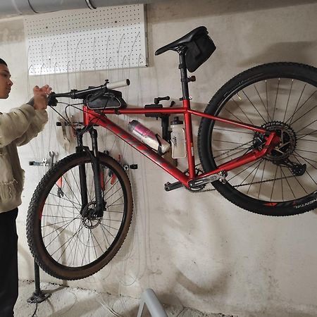 Hostel Cruce De Caminos Arzúa Zewnętrze zdjęcie